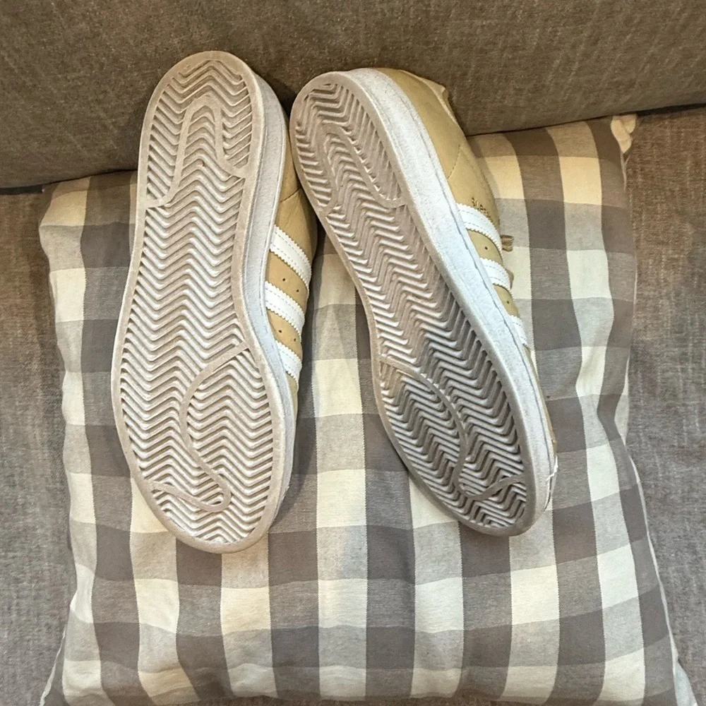 Adidas Men's Beige and White Sneakers